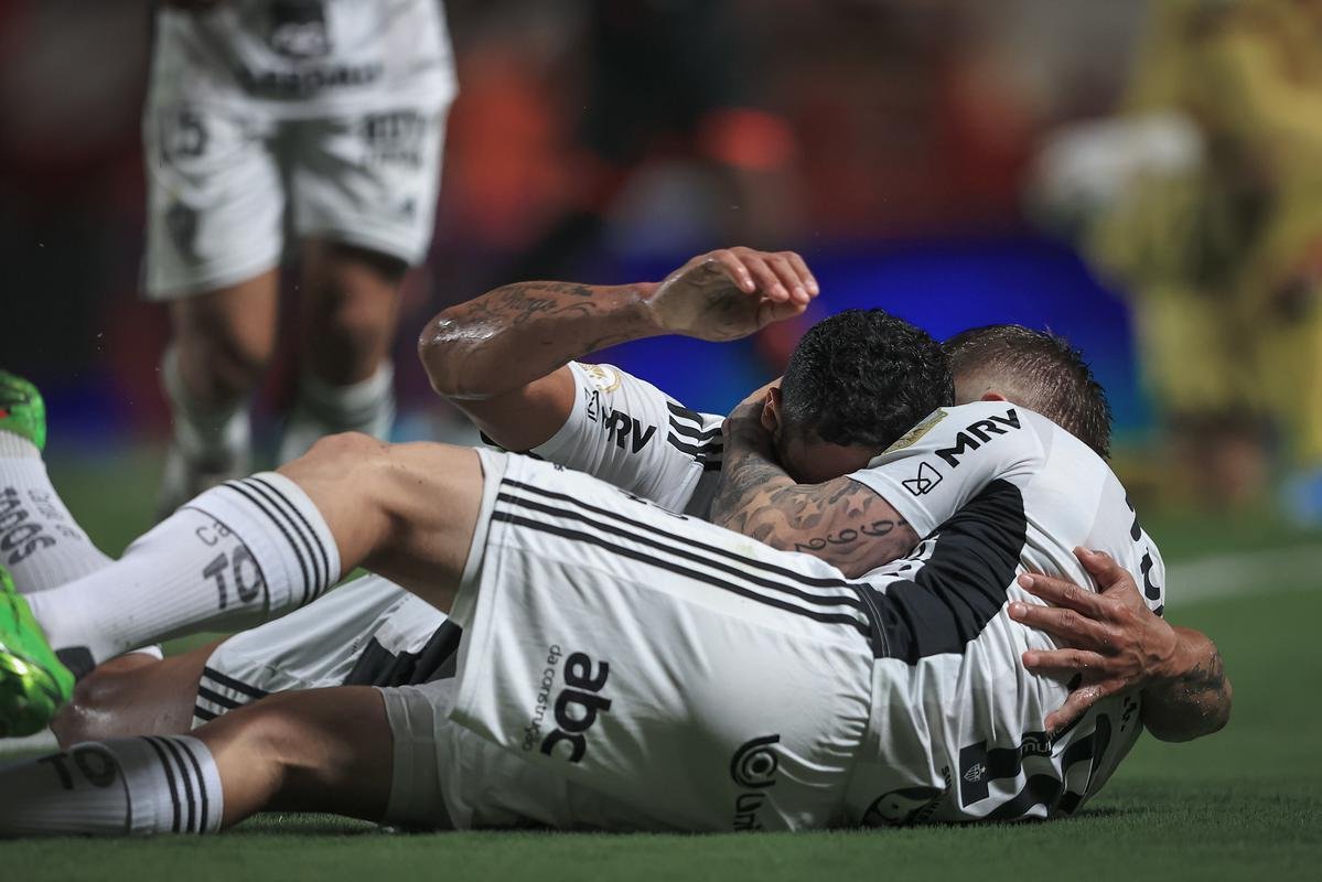 Atltico-GO x Atltico: veja fotos do jogo pelo Brasileiro