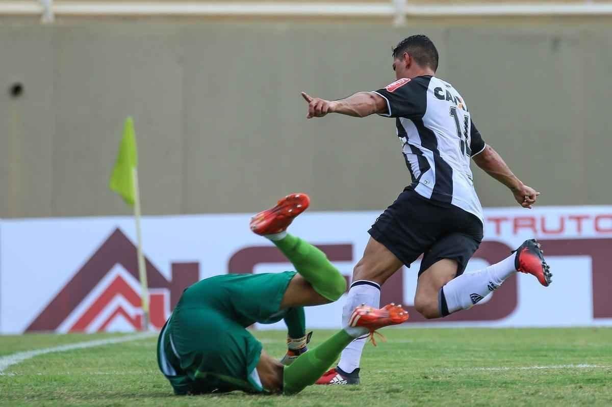 Com dois gols de Danilo e um de Otero, Atltico goleou o Tombense por 3 a 0 pelo Estadual