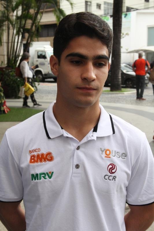 Sette Cmara confirmou que, alm de trabalhar na F1, continuar competindo na categoria atual em 2019