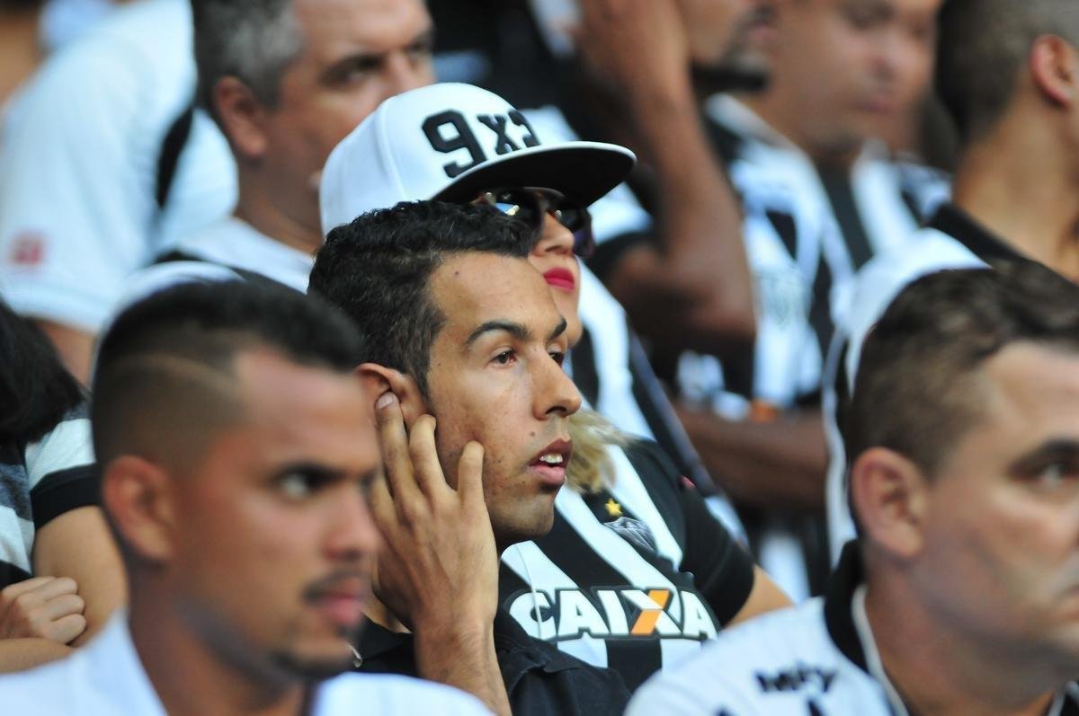 Torcida do Atltico no Mineiro, na deciso do Mineiro; Cruzeiro saiu campeo ao vencer por 2 a 0
