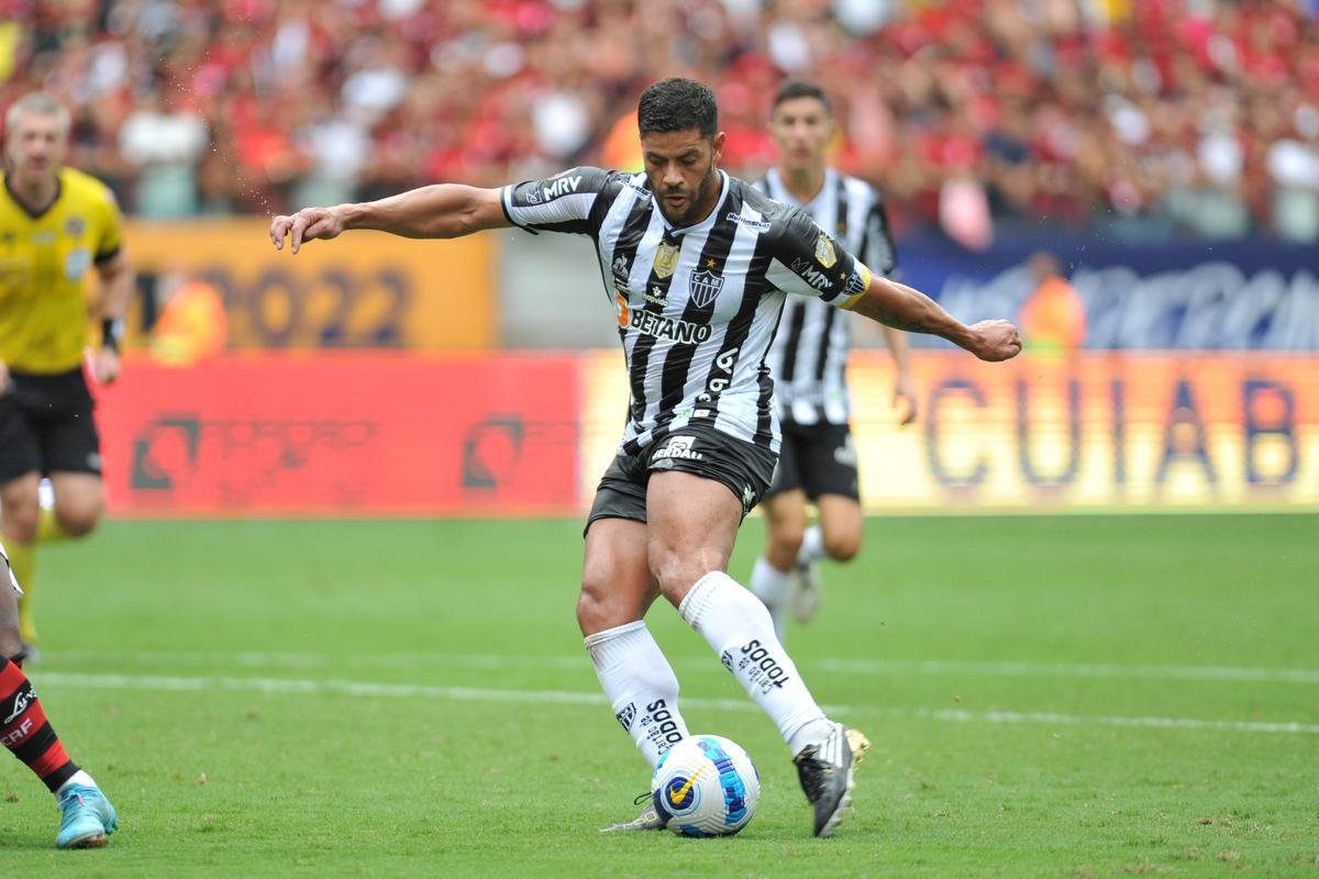 Fotos do empate por 2 a 2 entre Atltico e Flamengo na final da Supercopa do Brasil, na Arena Pantanal, em Cuiab