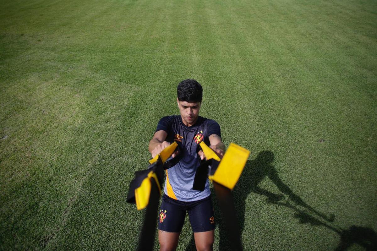 Na primeira semana, treinamento será físico, com grupos de 16 atletas. Jogadores são divididos em dois horários, sem contato e respeitando distanciamento