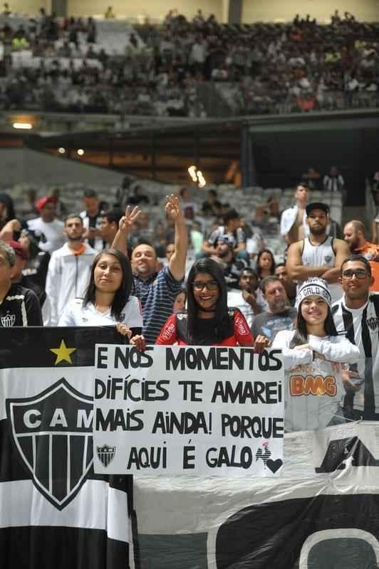 Torcida do Galo acompanhou o duelo entre o Alvinegro e o Jorge Wilstermann, no Mineiro