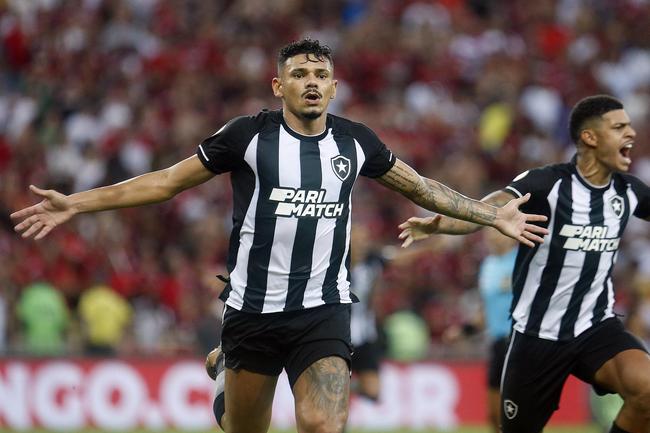 Tiquinho foi novamente o destaque do Botafogo, mas não evitou derrota