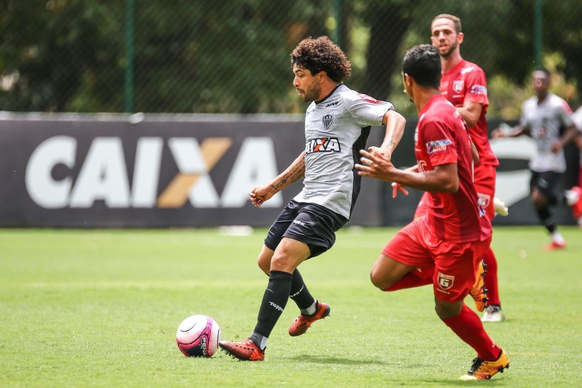 Imagens do jogo-treino do Atltico com o Guarani de Divinpolis