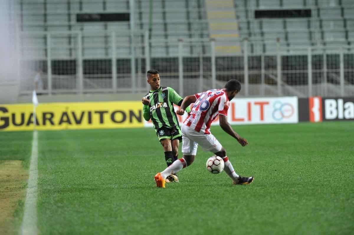 Amrica e Nutico se enfrentaram, no Independncia, pela 20 rodada da Srie B do Brasileiro