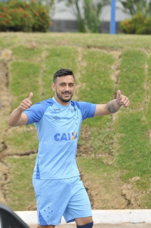 Imagens do treino do Cruzeiro antes do segundo duelo da final da Copa do Brasil, contra o Corinthians, em So Paulo