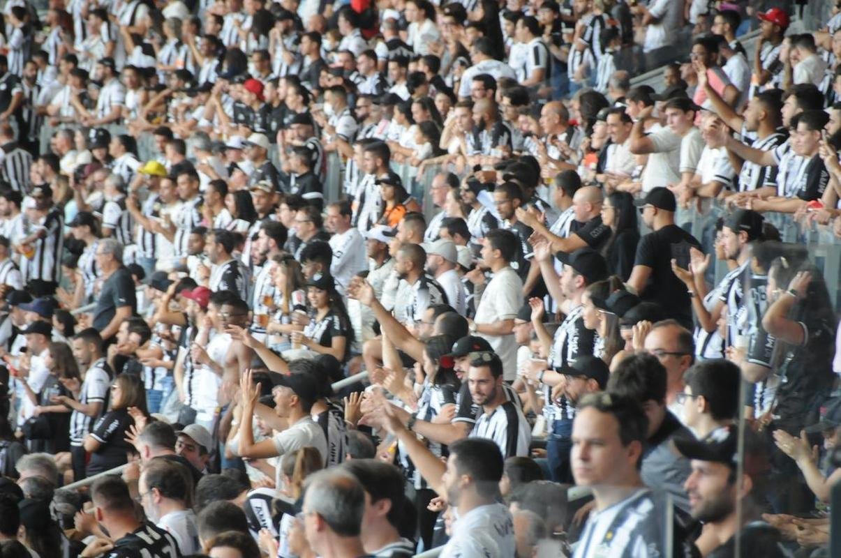 Fotos da torcida do Atltico na partida contra o Flamengo, no Mineiro, em Belo Horizonte, pela 13 rodada do Campeonato Brasileiro