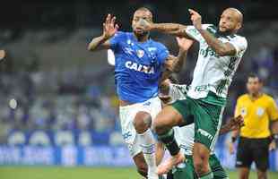 Depois do gol do Palmeiras, o jogo ficou tenso e com ataques alternados