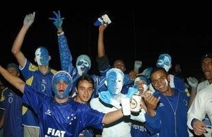 Imagens da torcida e da final da Copa do Brasil de 2003