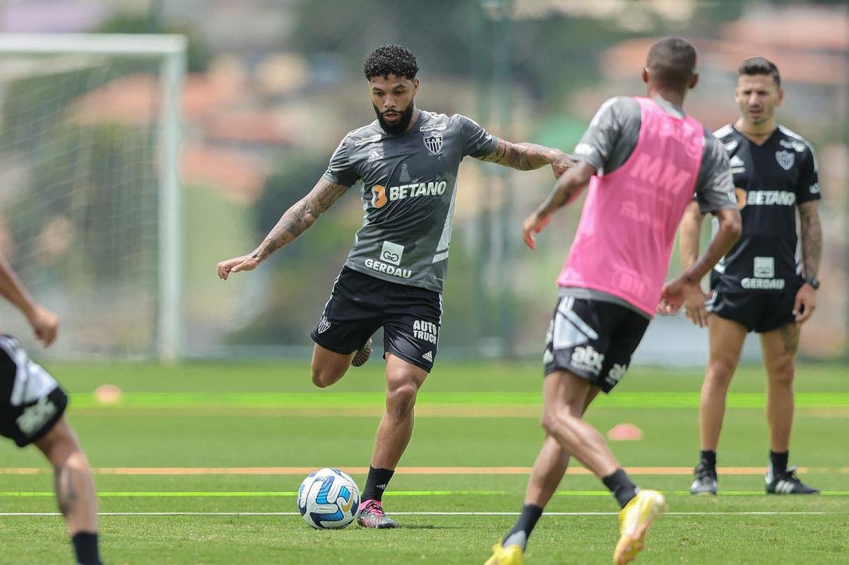 Atltico teve um dia de folga aps o empate com o Cruzeiro no clssico. Elenco de Coudet retomou atividades na Cidade do Galo na tarde desta quarta-feira (15/2).