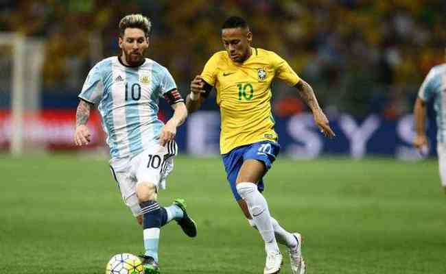 At agora, o duelo Neymar x Messi foi marcado por trs amistosos e uma partida pelas Eliminatrias da Copa do Mundo de 2018