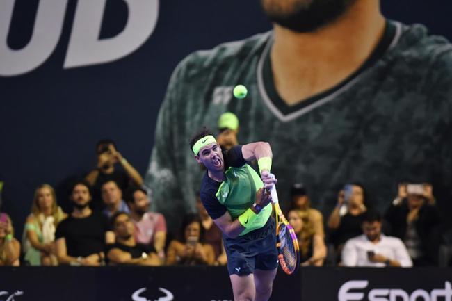 Ginásio Mineirinho, em BH, recebeu duelo histórico que fez parte da turnê do espanhol Rafael Nadal na América do Sul. Ele enfrentou o norueguês Casper Ruud, número 3 do mundo. No Brasil, apenas a capital mineira recebeu o multicampeão