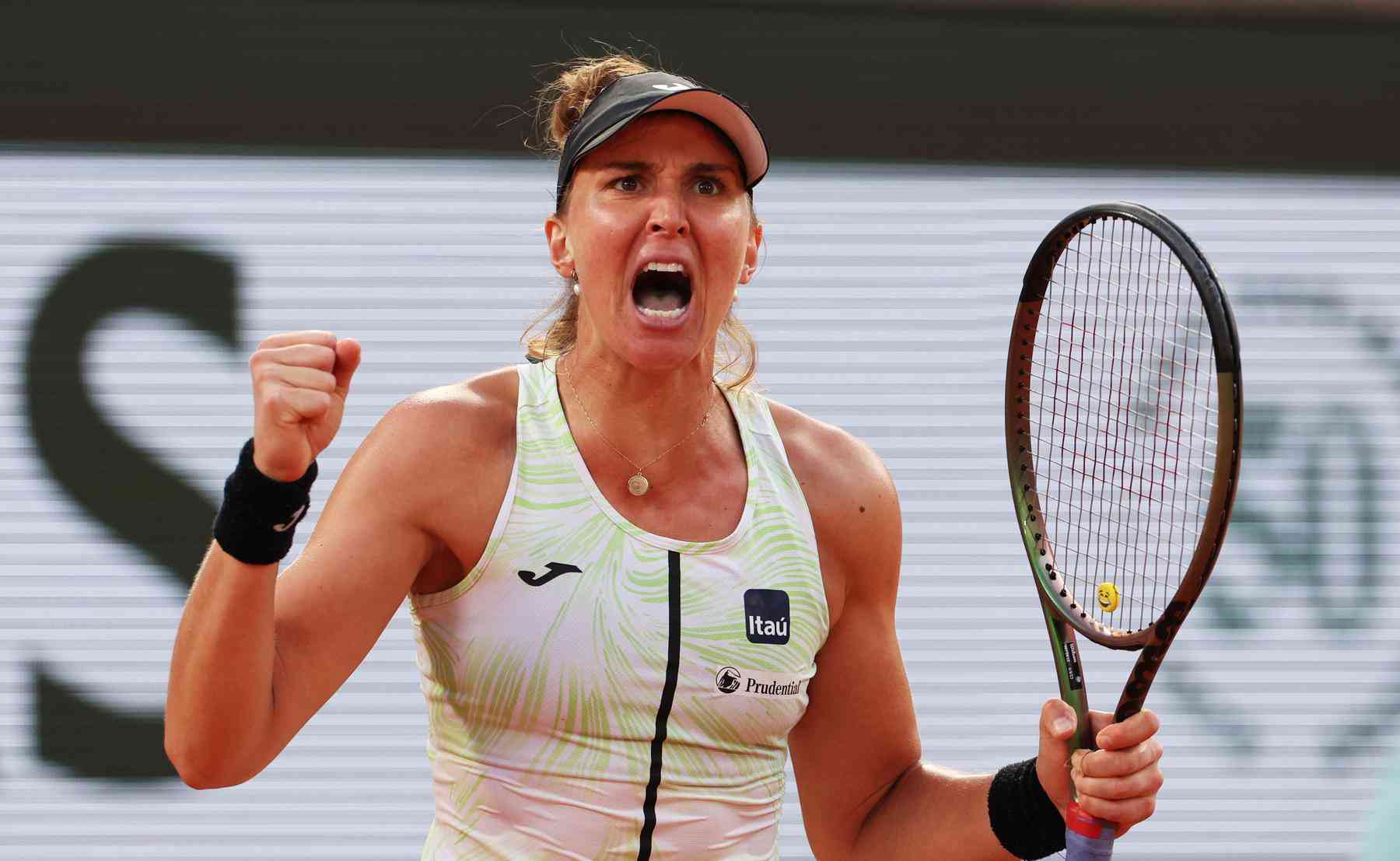 Bia Haddad perde para a número 1 do mundo na semifinal em Roland Garros -  Superesportes