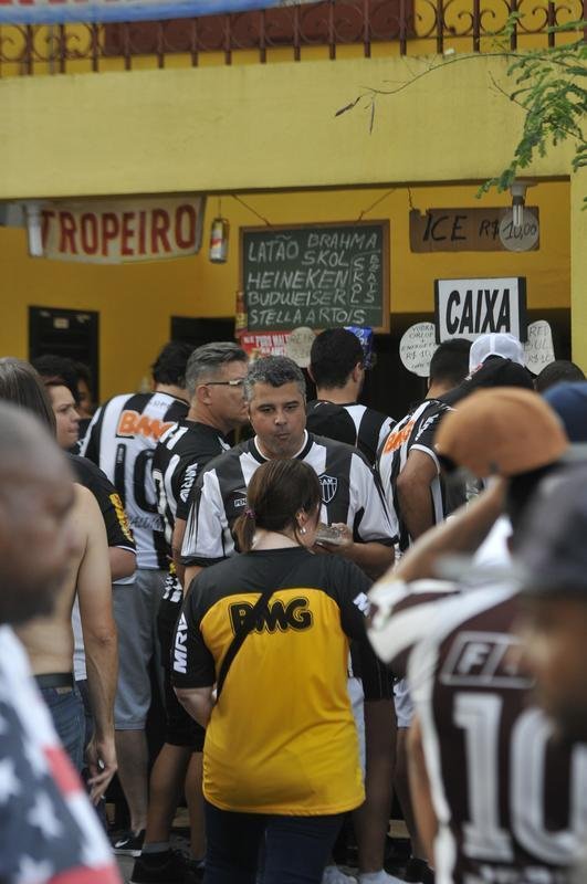 Torcida do Atltico compareceu em bom nmero ao Independncia para apoiar time diante do Danubio, pela Copa Libertadores