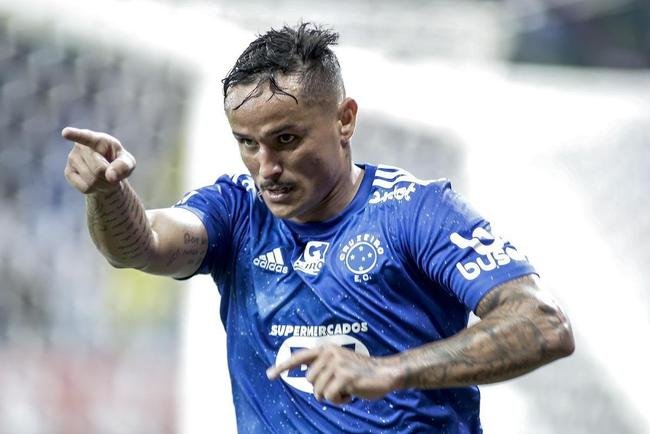 O artilheiro disparado do Cruzeiro em 2022 foi o atacante Edu. O camisa 99 marcou 22 gols - sete a mais que Luvannor, vice-lder do ranking. 