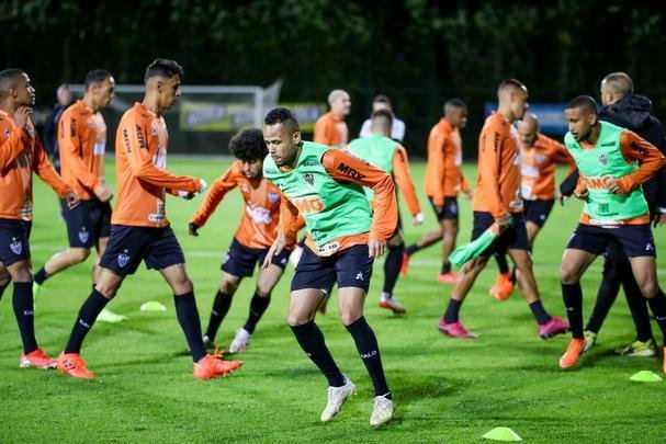 Atlético treinou na noite desta segunda-feira, véspera de jogo contra La Equidad-COL