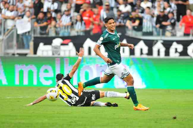 Fotos do jogo entre Atlético e Goiás, no Mineirão, em Belo Horizonte, pela 23ª rodada da Série A do Brasileiro