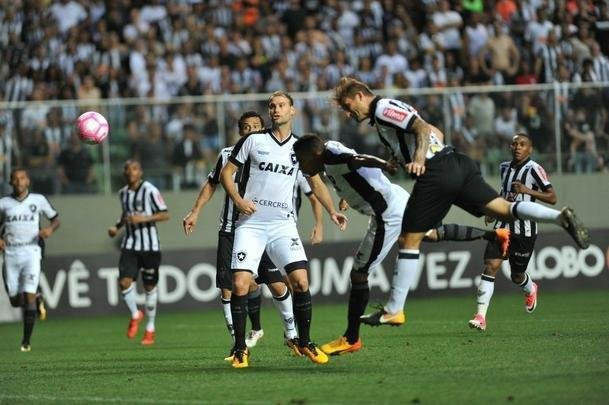 Atltico e Botafogo empatem por 0 a 0, no Independncia 