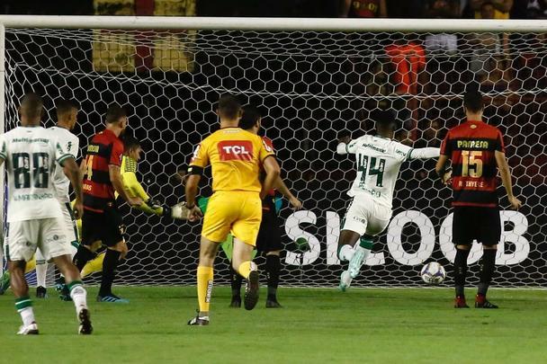 Na Ilha do Retiro, o Sport recebeu o América-MG para tentar buscar sua terceira vitória consecutiva