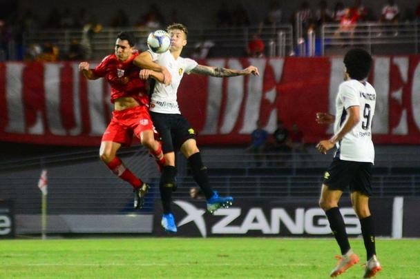 Pela 27ª rodada da Série B, CRB e Sport se enfrentaram no estádio Rei Pelé, em Maceió e, mais uma vez, o Leão saiu de campo com um empate, sendo o 13º na competição.