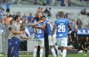 Cruzeiro e Santos se enfrentam no Mineiro pela 15 rodada do Campeonato Brasileiro 