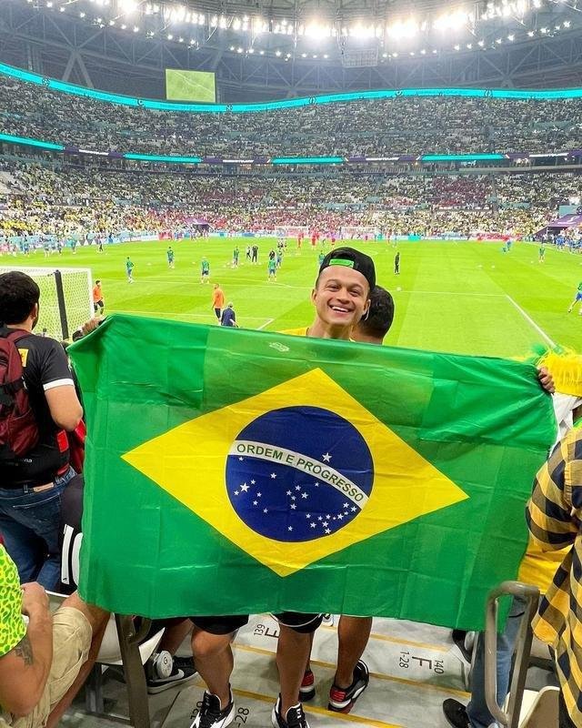 Matheus Gonze - @matheusgonze1 - 475 mil seguidores