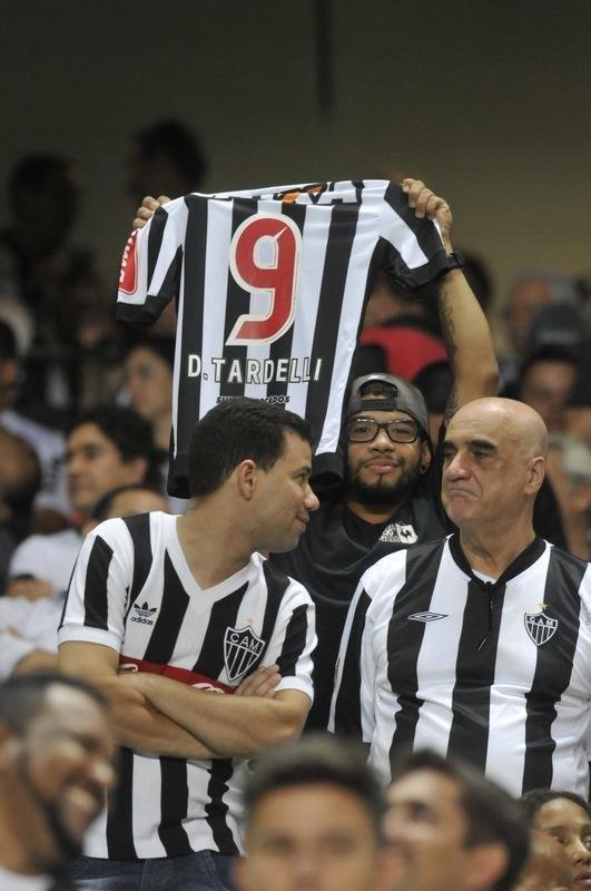 Fotos da torcida do Atltico, no Independncia, durante partida de ida da semifinal do Mineiro, contra o Amrica