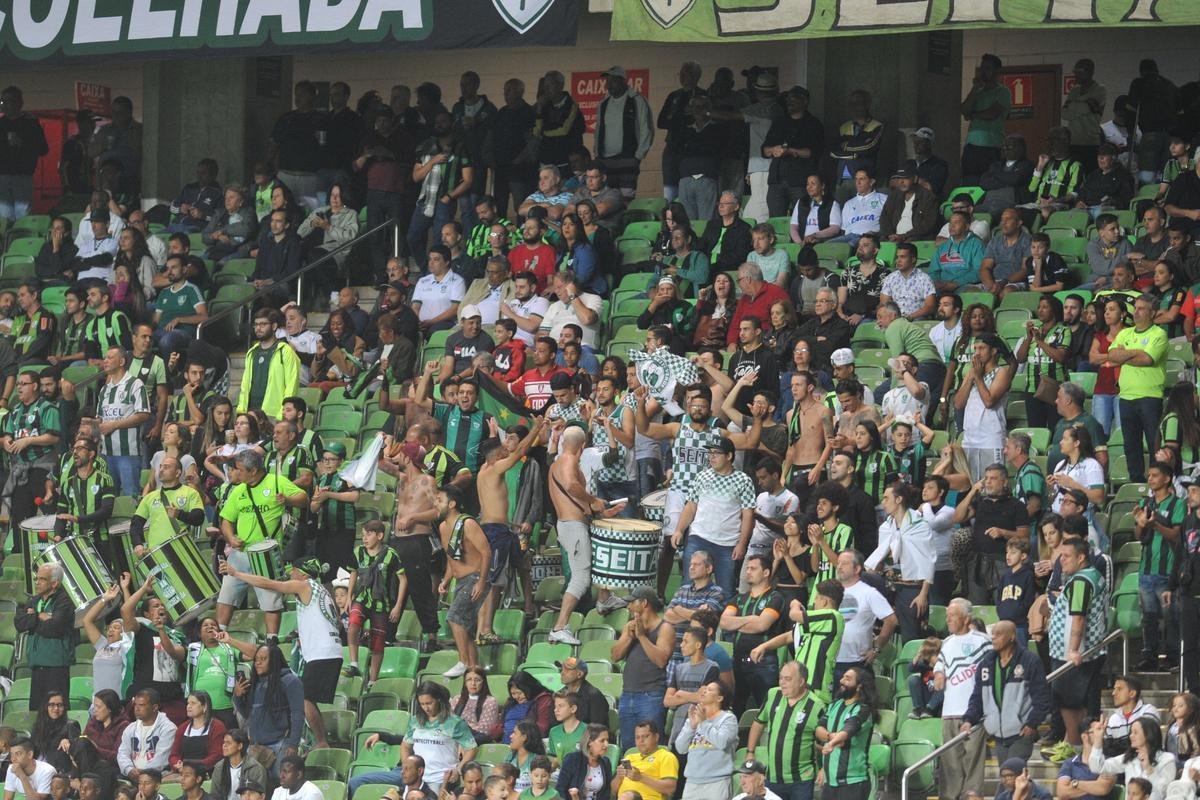 Fotos do jogo entre Amrica e Cuiab, no Independncia, pela 16 rodada da Srie B