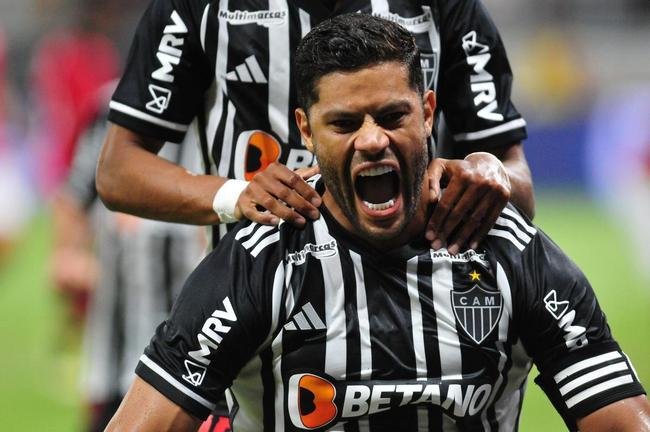 Atltico e Brasil de Pelotas-RS se enfrentaram nesta quarta-feira (12/4), no Mineiro, pela ida da terceira fase da Copa do Brasil