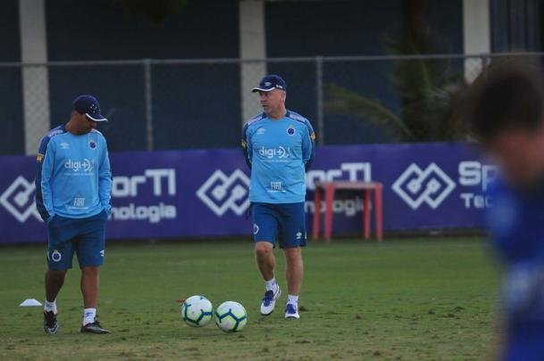 Cruzeiro se reapresentou na Toca II após classificação às quartas de final da Copa do Brasil