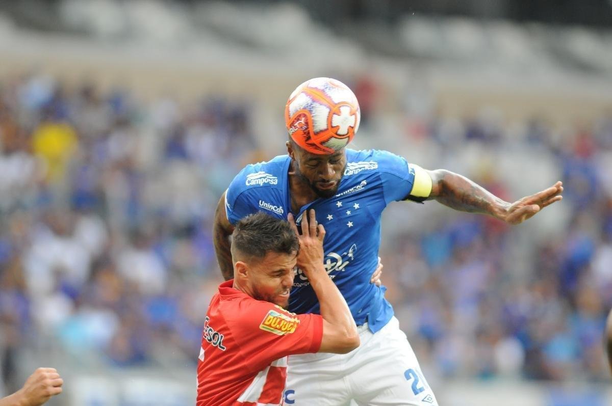 Fotos do jogo entre Cruzeiro e Tombense, no Mineiro, pela nona rodada do Campeonato Mineiro