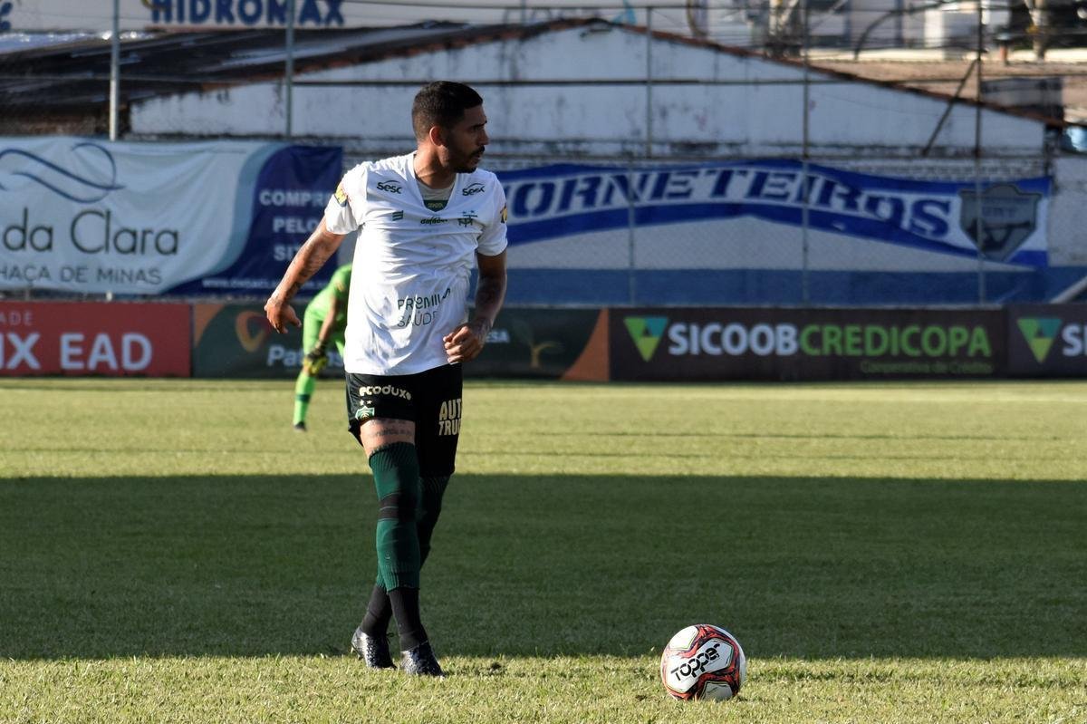 Neste domingo (25), o América venceu a URT em Patos de Minas, no Estádio Zama Maciel. O resultado garantiu a classificação do Coelho às semifinais do Campeonato Mineiro, na vice-liderança da primeira fase.