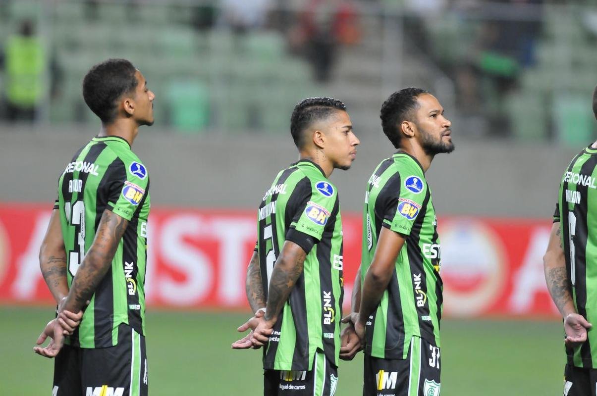 Fotos de Amrica x Pearol pela Sul-Americana, no Independncia