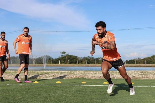 Galo fechou preparao para estreia na Libertadores com atividade no CT do Tolima