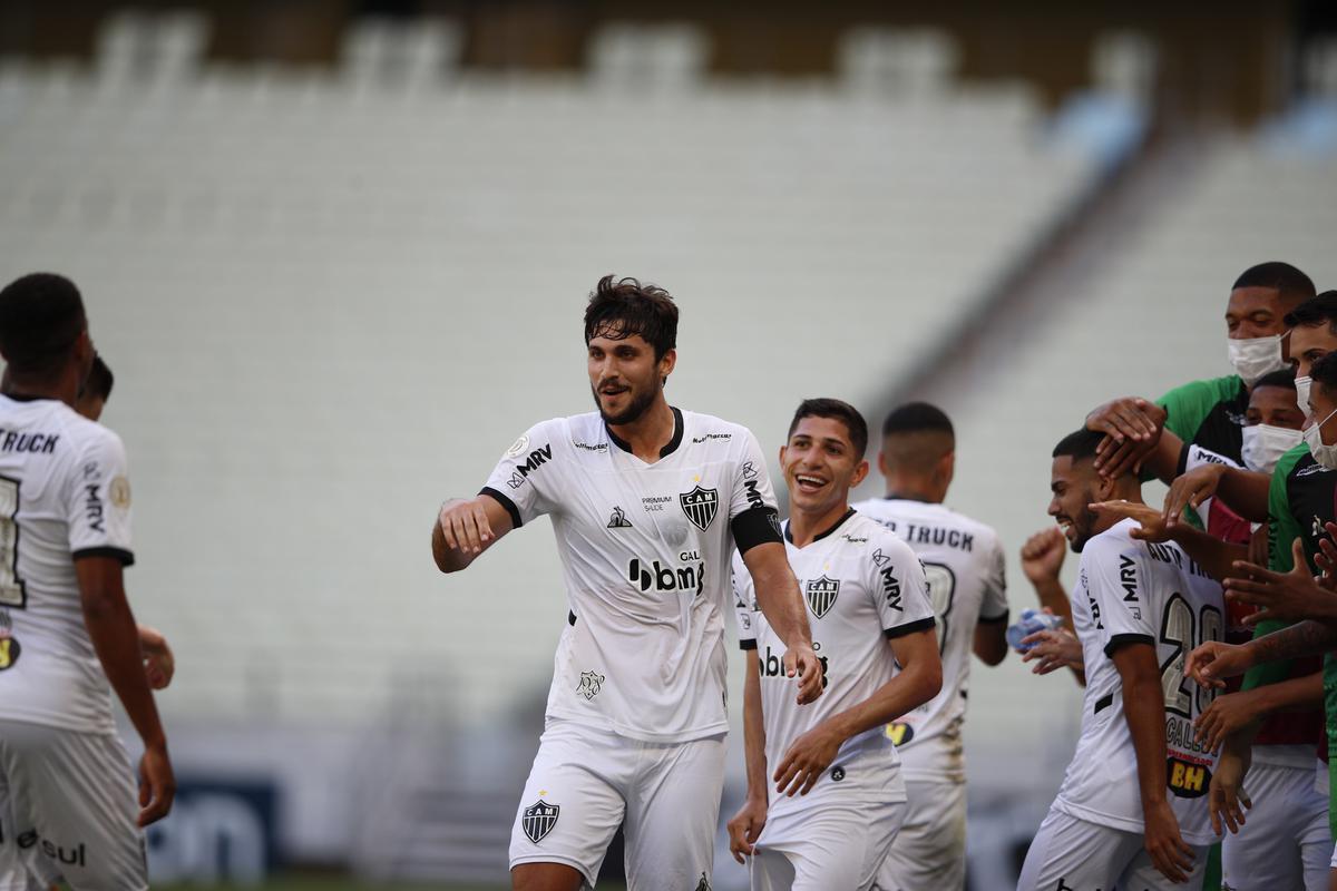 Fotos do jogo entre Ceará e Atlético, que terminou empatado por 2 a 2