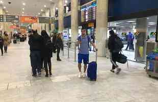 Galeria de fotos do desembarque do Cruzeiro no Aeroporto Santos Dumont, no Rio de Janeiro