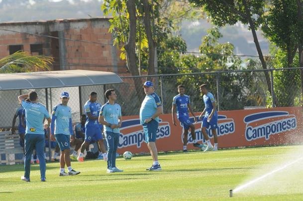 Fotos do treino do Cruzeiro desta quarta-feira, 2 de outubro, na Toca da Raposa II