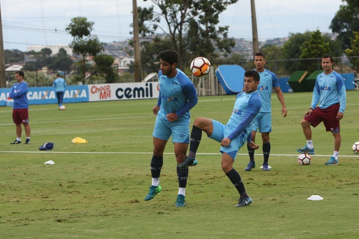 Imagens do treino do Cruzeiro neste domingo (20/05/2018)