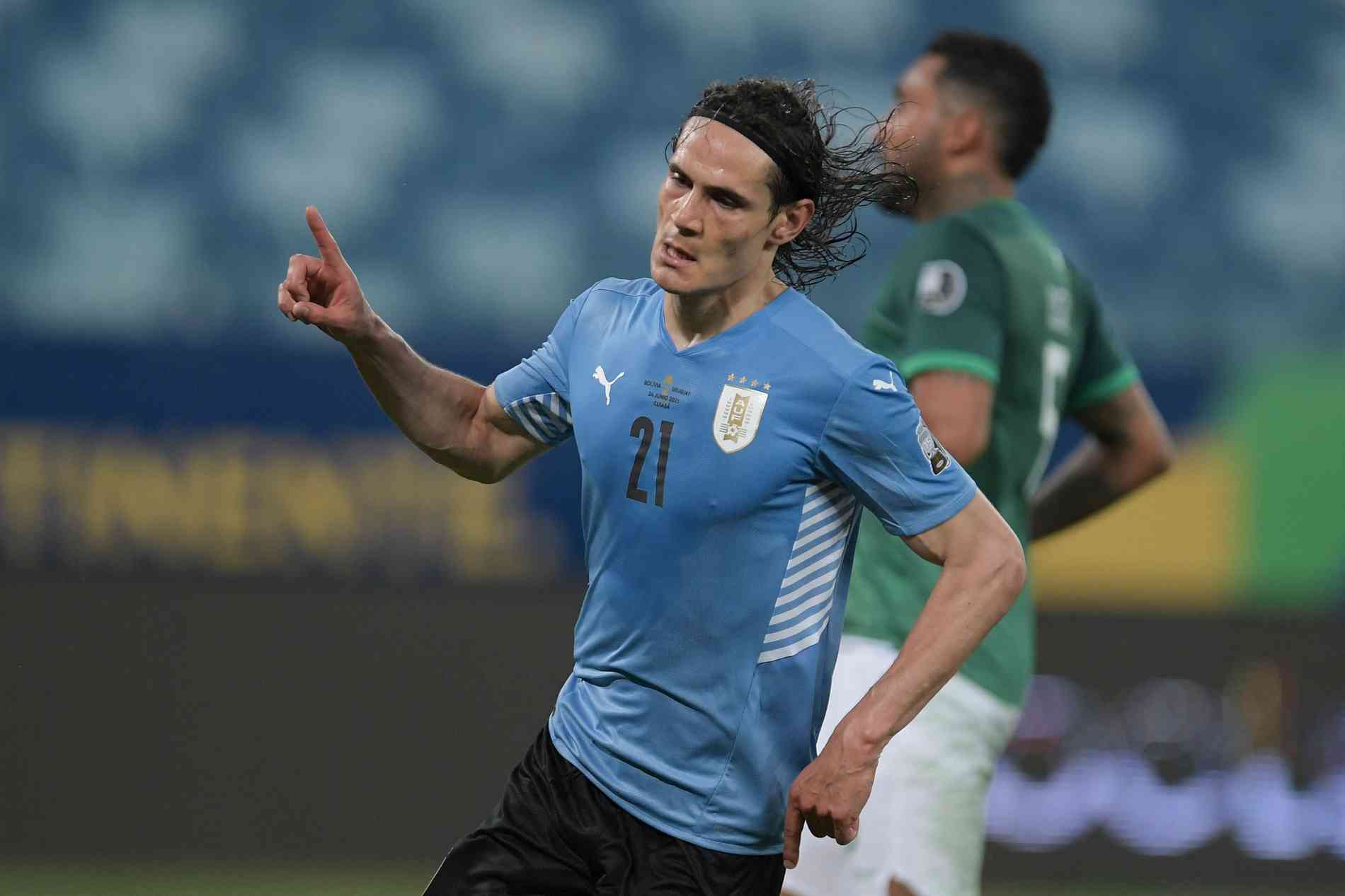 Cavani: 20 gols em 20 jogos - CONMEBOL