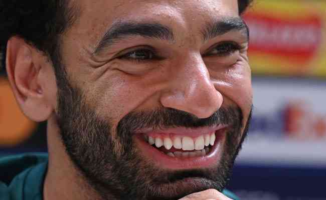 Salah afirmou que permanecerá no Liverpool na próxima temporada
