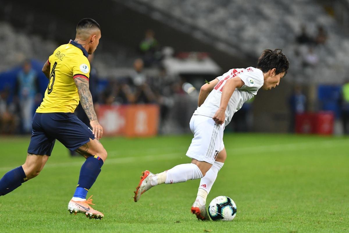 Equador e Japo se enfrentaram no Mineiro pela terceira rodada do Grupo C da Copa Amrica