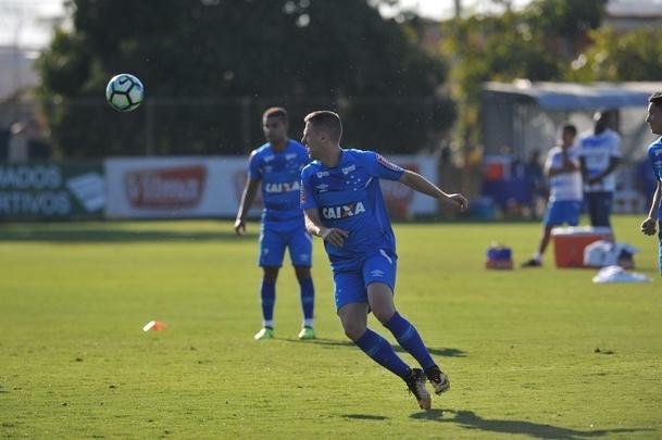 Imagens do treino do Cruzeiro na ltima atividade em Belo Horizonte antes da viagem ao Rio de Janeiro, para a final da Copa do Brasil contra o Flamengo, quinta-feira (7), no Maracan