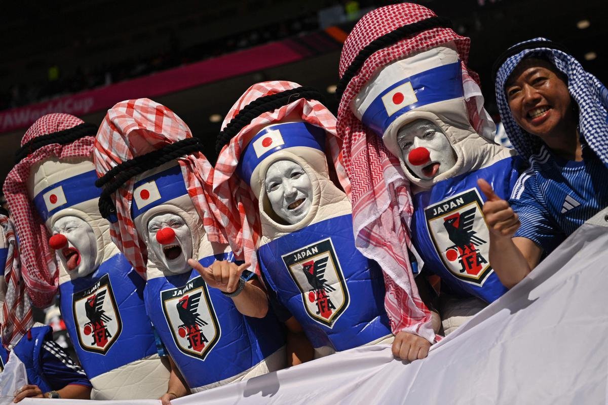 Japoneses esbanjaram criatividade na partida Japo x Costa Rica, no Catar