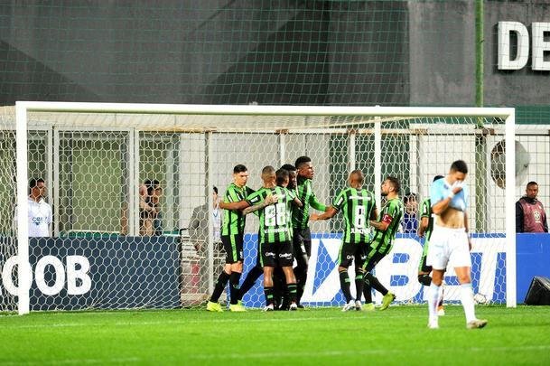 Amrica x Londrina: veja fotos do jogo