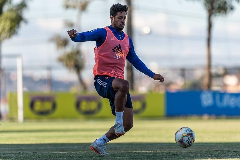 6 - Leo - Cruzeiro - Avaliado em 1,3 milho de euros (cerca de R$ 8,2 milhes)