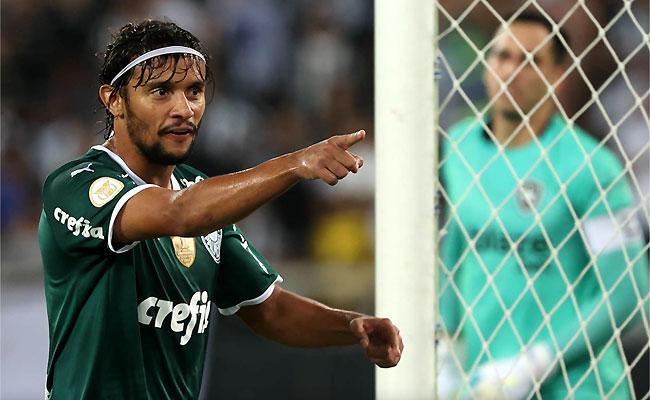 Gustavo Scarpa iniciou a reao do Palmeiras ainda no primeiro tempo 