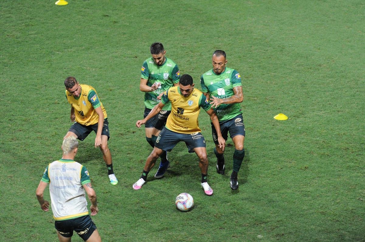 Fotos de Amrica x Vitria, no Independncia, pela 33 rodada