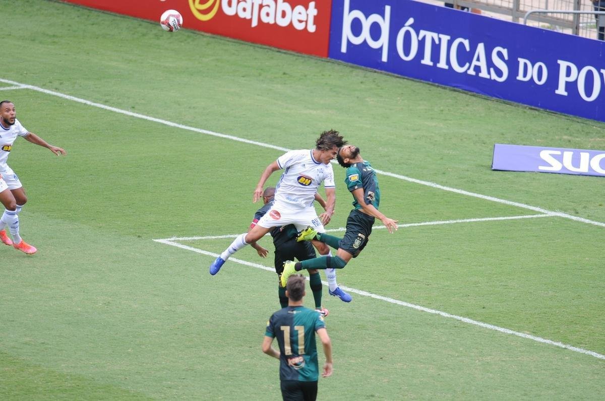 Amrica e Cruzeiro se enfrentaram pelo Campeonato Mineiro