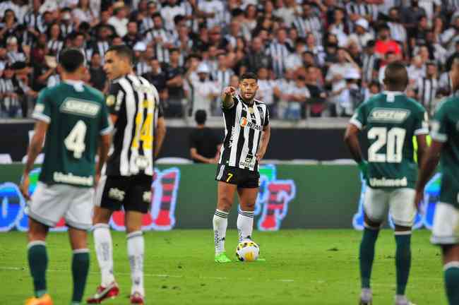 Fotos do jogo entre Atlético e Goiás, no Mineirão, em Belo Horizonte, pela 23ª rodada da Série A do Brasileiro